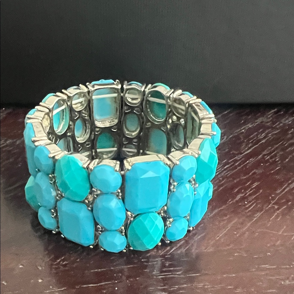 Turquoise Gemstone Bracelet